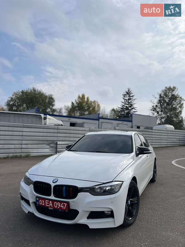 Седан BMW 3 Series 2014 в Ровно