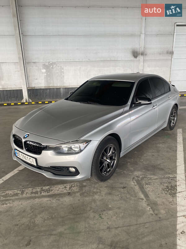 Седан BMW 3 Series 2015 в Ровно фото 3 Седан BMW 3 Series 2015 в Ровно