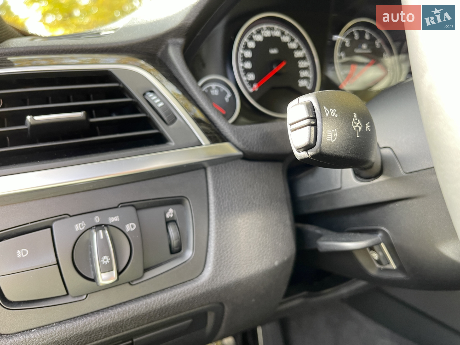 2016 BMW 3er - мініатюра 10