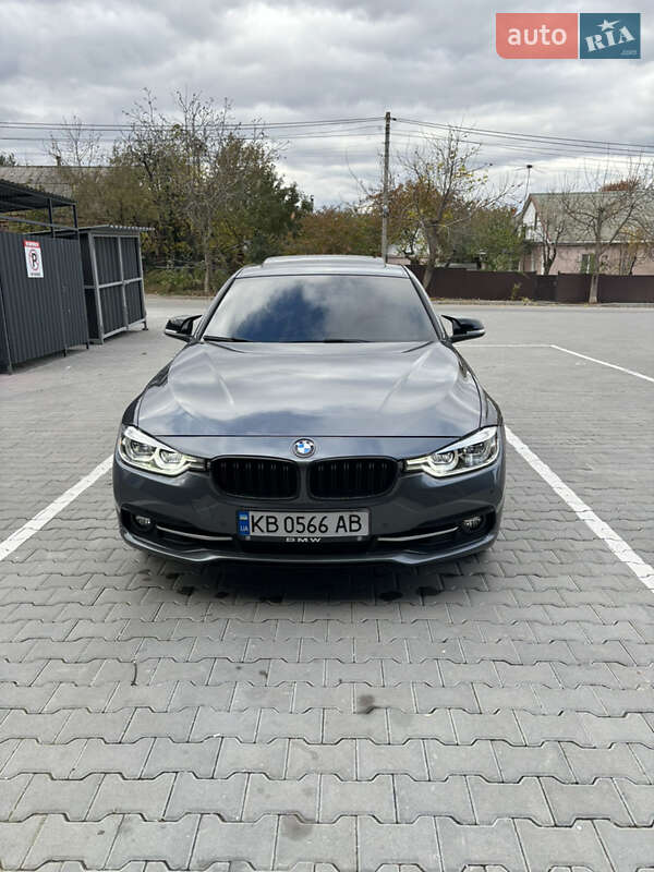 Седан BMW 3 Series 2017 в Виннице фото 6 Седан BMW 3 Series 2017 в Виннице
