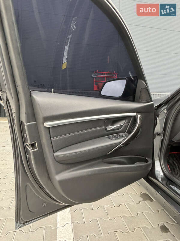 Седан BMW 3 Series 2017 в Виннице фото 39 Седан BMW 3 Series 2017 в Виннице