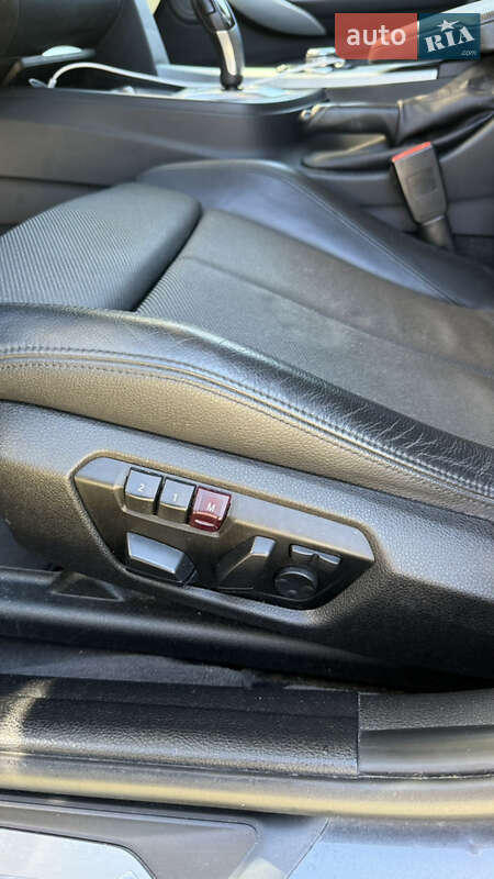 Седан BMW 3 Series 2013 в Сваляве