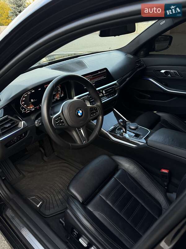 Седан BMW 3 Series 2021 в Киеве