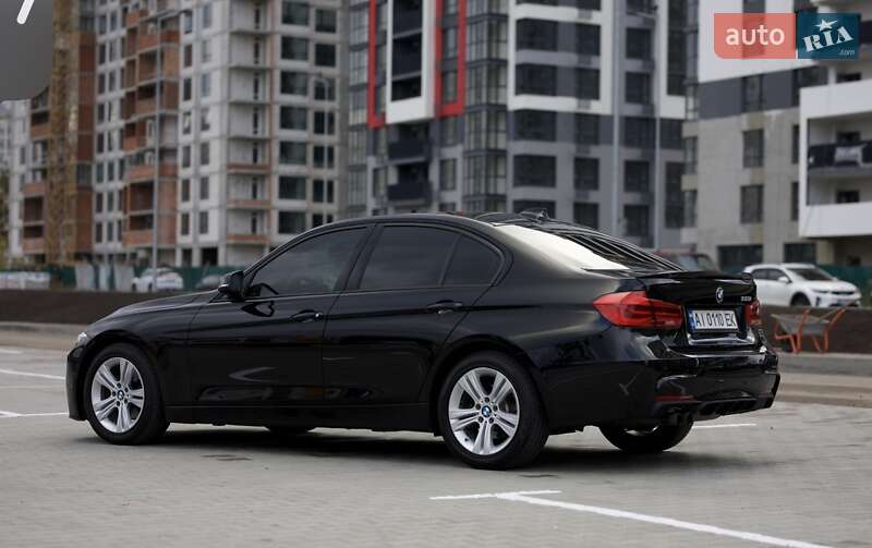 Седан BMW 3 Series 2016 в Киеве