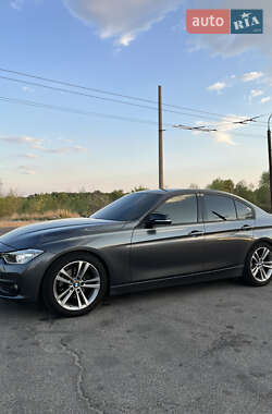 Седан BMW 3 Series 2013 в Дніпрі Седан BMW 3 Series 2013 в Дніпрі