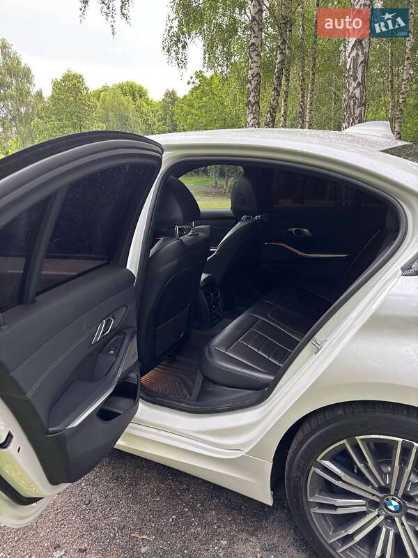 Седан BMW 3 Series 2020 в Хмельницком фото 18 Седан BMW 3 Series 2020 в Хмельницком