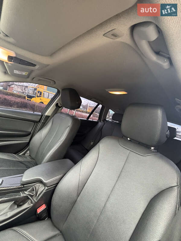 Універсал BMW 3 Series 2017 в Житомирі