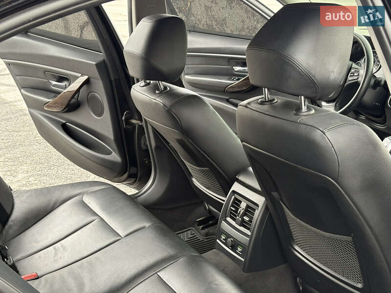 Седан BMW 3 Series 2013 в Запорожье