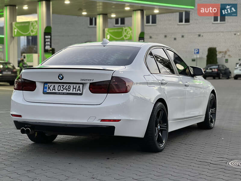 Седан BMW 3 Series 2012 в Киеве фото 6 Седан BMW 3 Series 2012 в Киеве