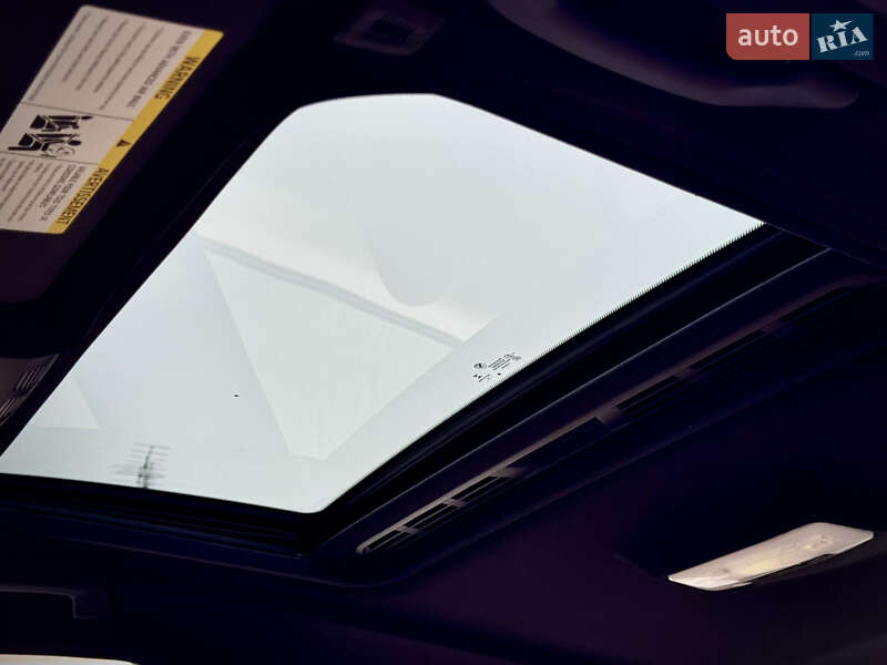 Седан BMW 3 Series 2014 в Киеве