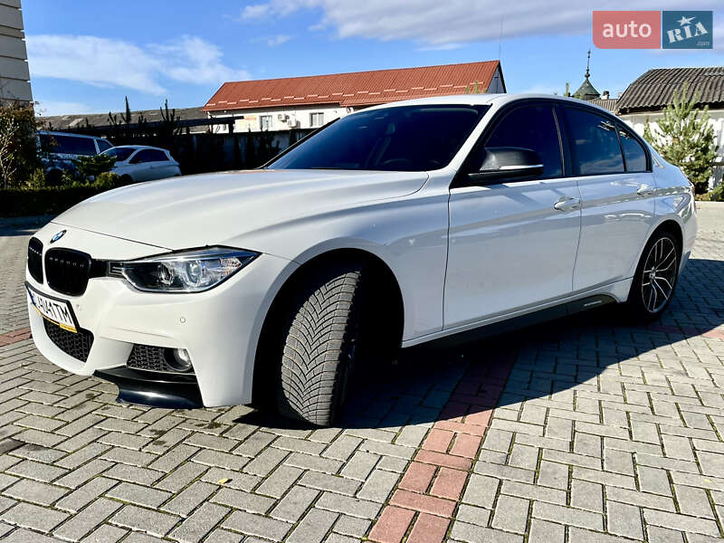 Седан BMW 3 Series 2014 в Львове