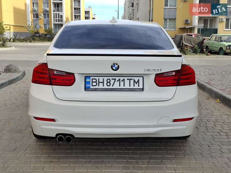 Седан BMW 3 Series 2014 в Одессе фото 4 Седан BMW 3 Series 2014 в Одессе