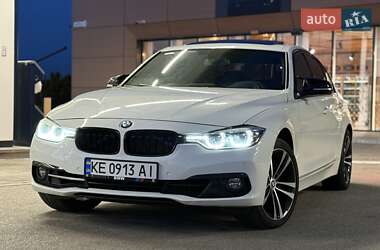 Седан BMW 3 Series 2018 в Днепре