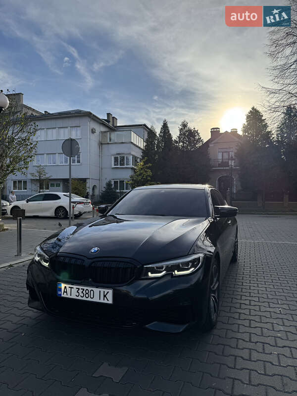 Седан BMW 3 Series 2021 в Ивано-Франковске