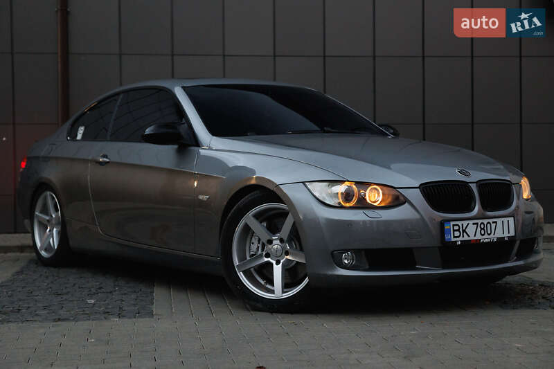 Купе BMW 3 Series 2007 в Дубно