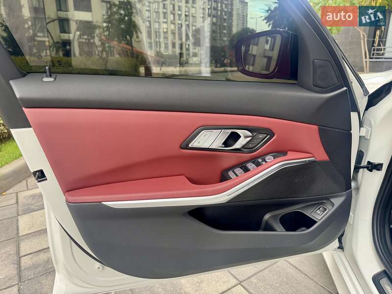 Седан BMW 3 Series 2025 в Киеве фото 17 Седан BMW 3 Series 2025 в Киеве