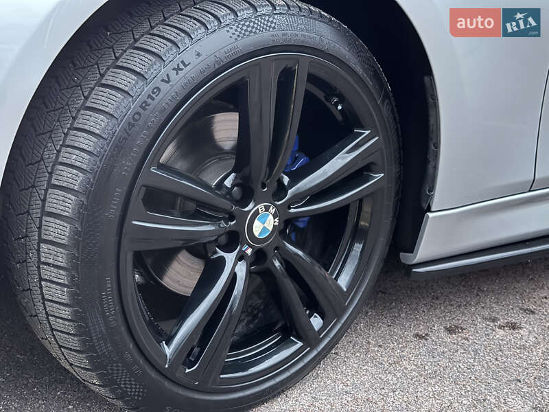 Седан BMW 3 Series 2017 в Житомире