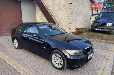 Седан BMW 3 Series 2006 в Волочиске
