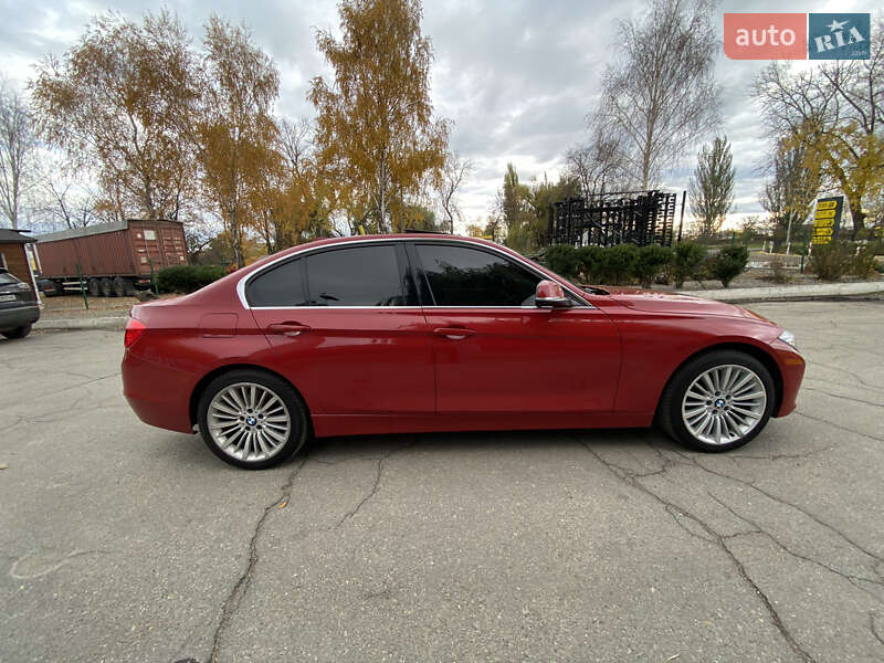 Седан BMW 3 Series 2012 в Первомайске