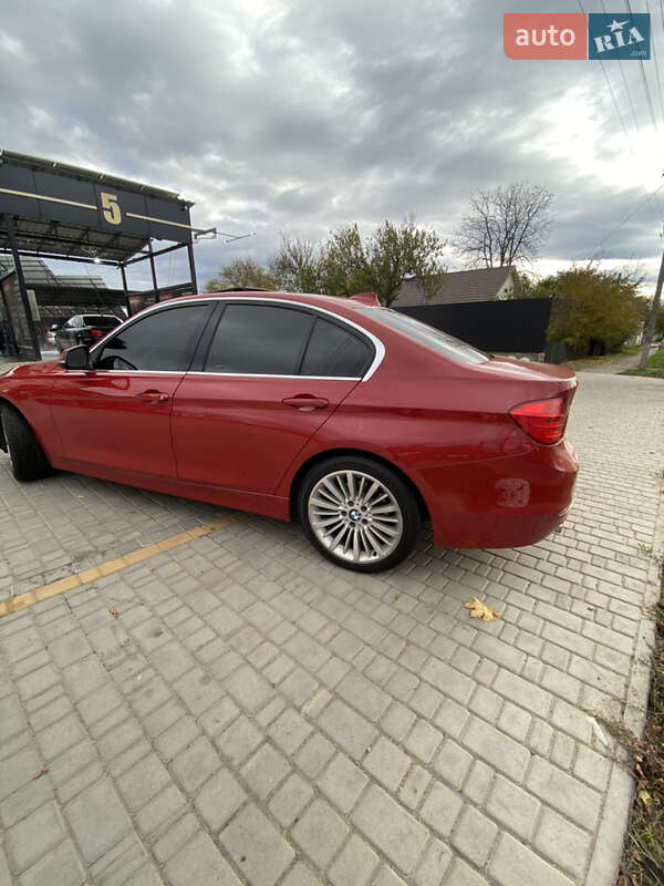 Седан BMW 3 Series 2012 в Первомайске