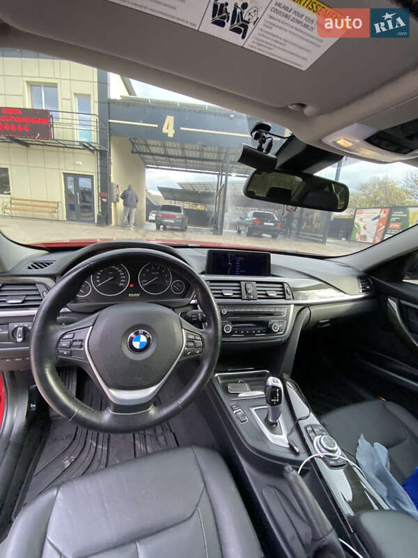 Седан BMW 3 Series 2012 в Первомайске