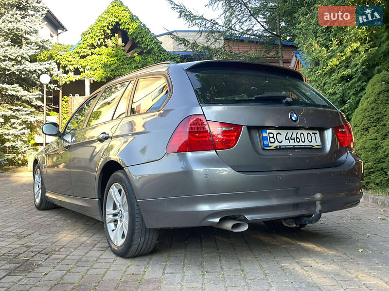 Универсал BMW 3 Series 2010 в Львове