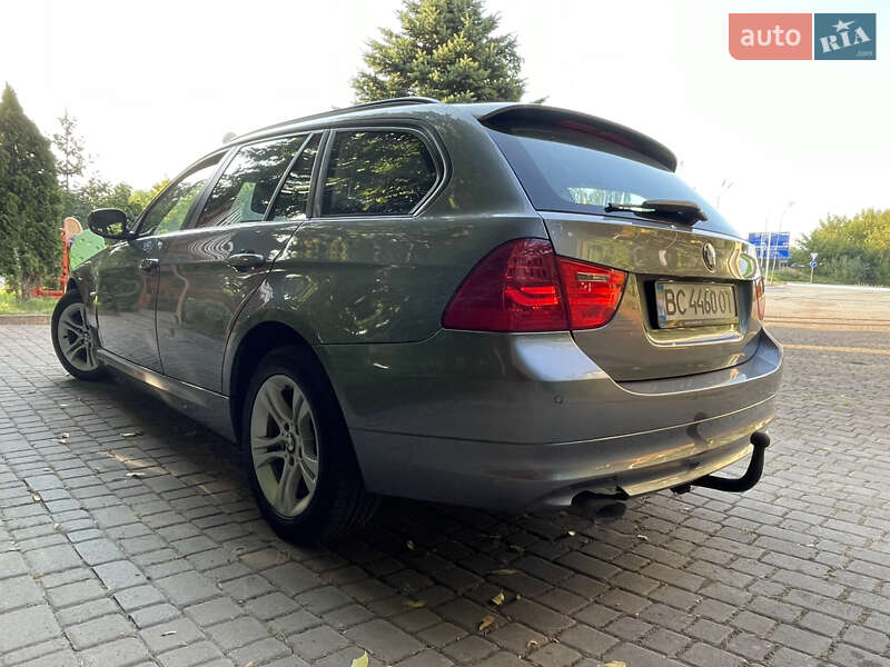 Универсал BMW 3 Series 2010 в Львове