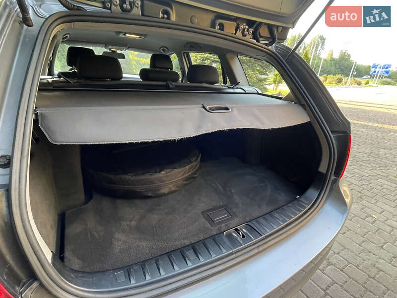 Универсал BMW 3 Series 2010 в Львове