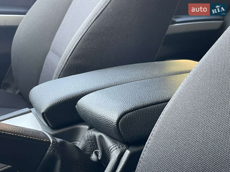 Универсал BMW 3 Series 2010 в Львове