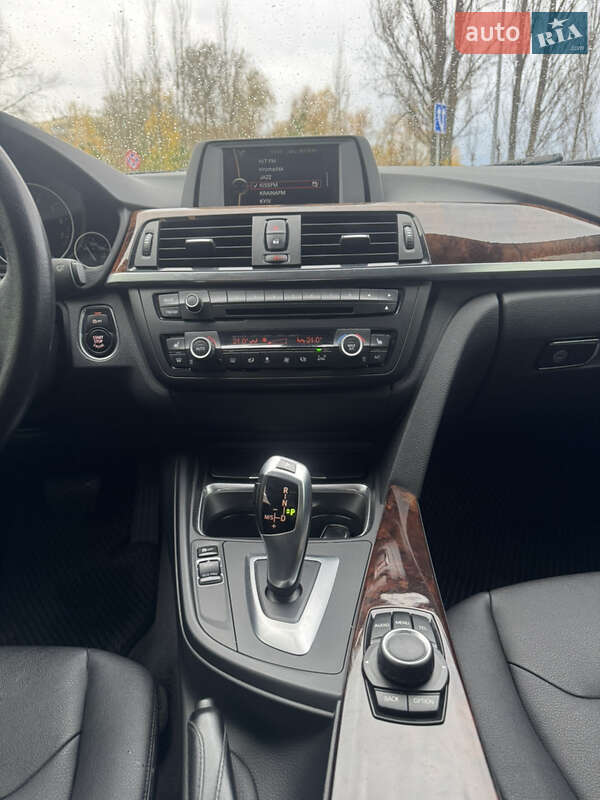 Седан BMW 3 Series 2013 в Киеве фото 11 Седан BMW 3 Series 2013 в Киеве
