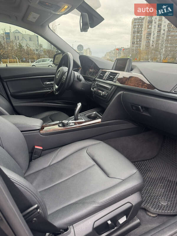 Седан BMW 3 Series 2013 в Киеве фото 15 Седан BMW 3 Series 2013 в Киеве