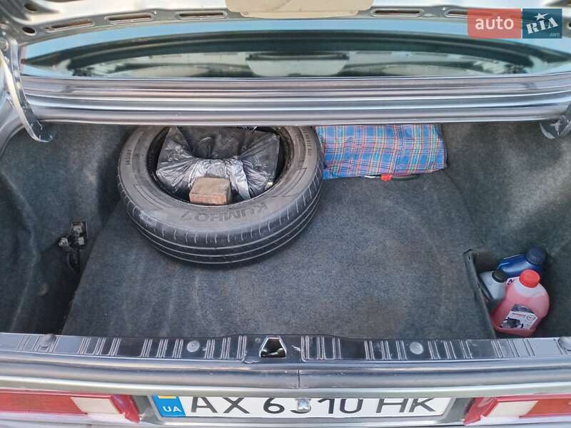 Седан BMW 3 Series 1985 в Снигиревке