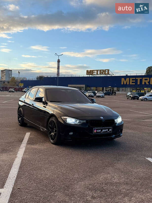 Седан BMW 3 Series 2012 в Житомире