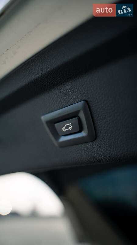 Седан BMW 3 Series 2013 в Львове фото 14 Седан BMW 3 Series 2013 в Львове