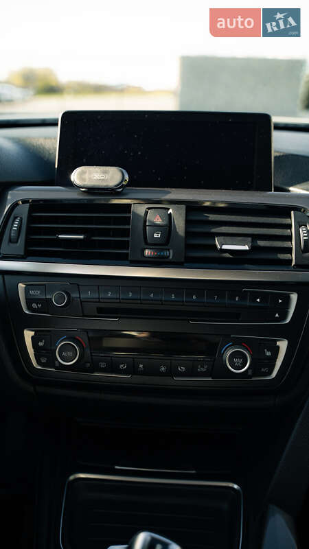 Седан BMW 3 Series 2013 в Львове фото 17 Седан BMW 3 Series 2013 в Львове