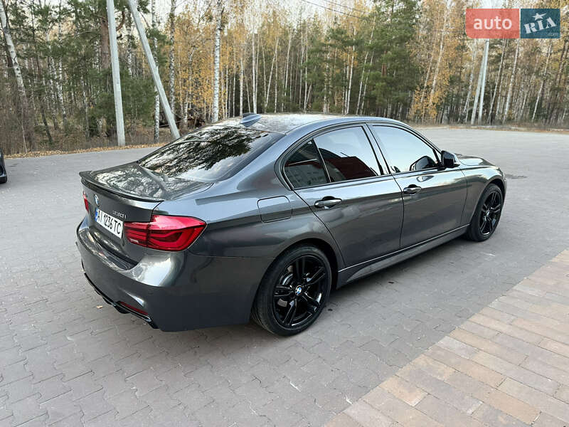 Седан BMW 3 Series 2018 в Буче фото 20 Седан BMW 3 Series 2018 в Буче