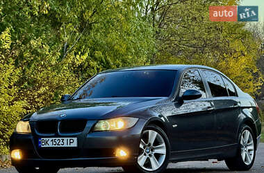 Седан BMW 3 Series 2006 в Ровно