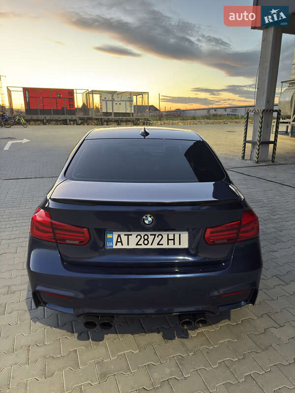 Седан BMW 3 Series 2015 в Калуше