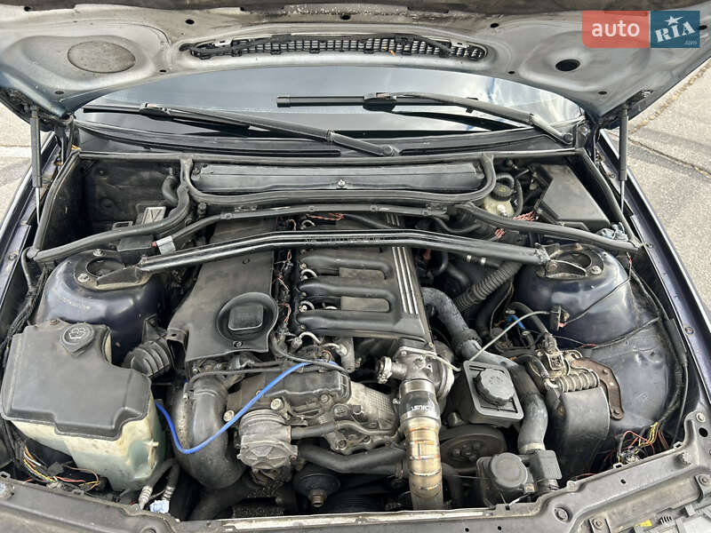 Седан BMW 3 Series 2001 в Днепре