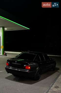 Седан BMW 3 Series 1992 в Одессе