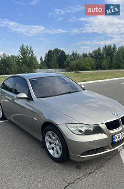 Седан BMW 3 Series 2007 в Киеве