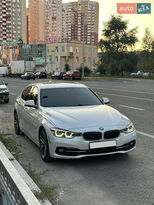 Седан BMW 3 Series 2016 в Киеве фото 19 Седан BMW 3 Series 2016 в Киеве