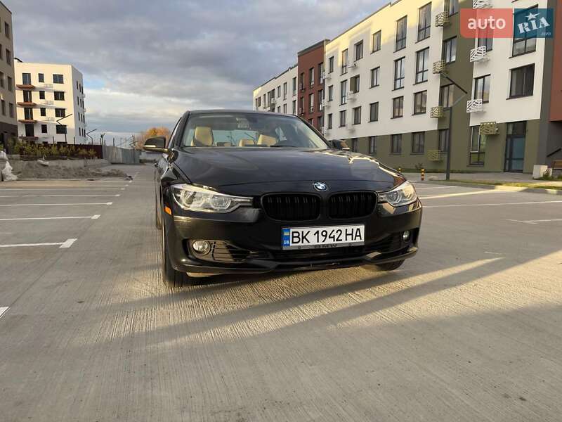 Седан BMW 3 Series 2014 в Ровно фото 5 Седан BMW 3 Series 2014 в Ровно