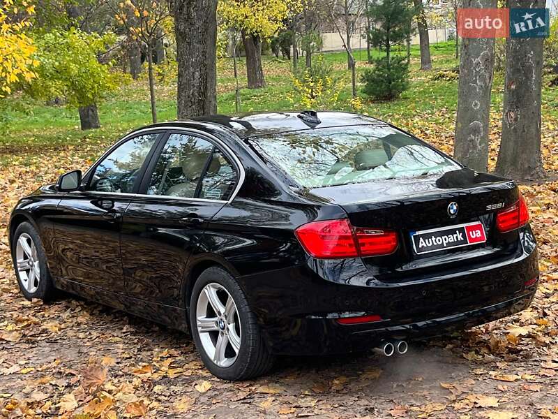 Седан BMW 3 Series 2014 в Києві