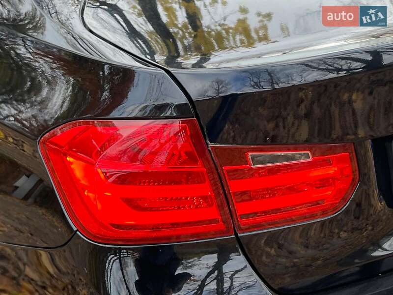 Седан BMW 3 Series 2014 в Києві