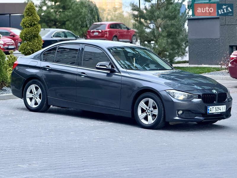 Седан BMW 3 Series 2012 в Києві