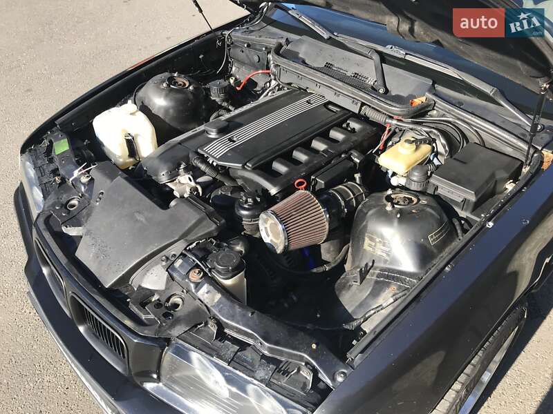 Купе BMW 3 Series 1993 в Киеве фото 8 Купе BMW 3 Series 1993 в Киеве