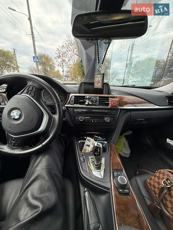 Седан BMW 3 Series 2013 в Одессе