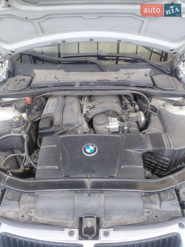 Седан BMW 3 Series 2006 в Кременчуге фото 10 Седан BMW 3 Series 2006 в Кременчуге