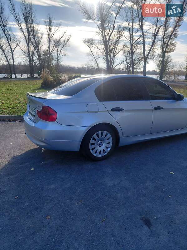 Седан BMW 3 Series 2006 в Кременчуге фото 4 Седан BMW 3 Series 2006 в Кременчуге